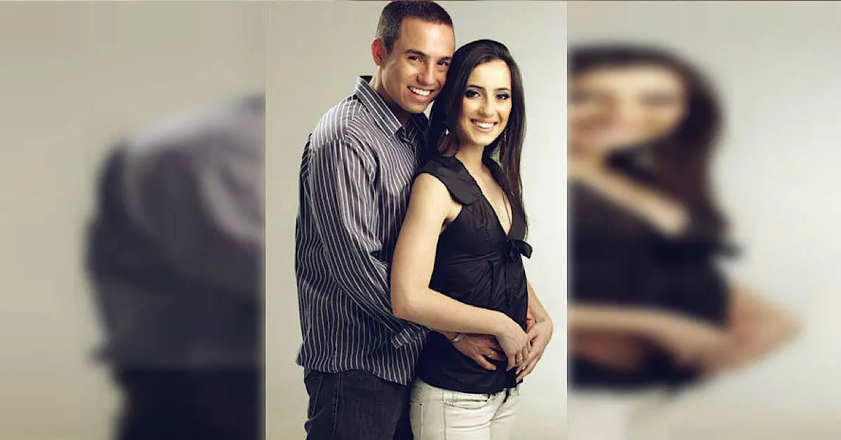 Un hombre se viraliza al encontrar una "fotografía" 4 años después de perder a su mujer en un accidente