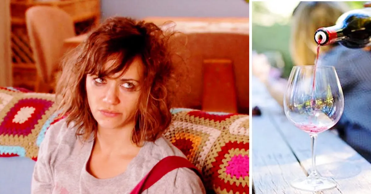 5 Razones frecuentes por las que suele doler la cabeza cuando tomas vino