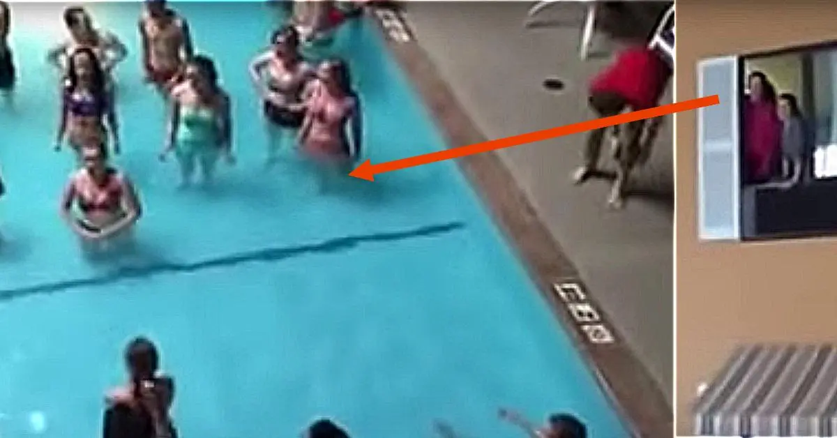 Un grupo de adolescentes se viraliza tras un vídeo grabándolos en la piscina