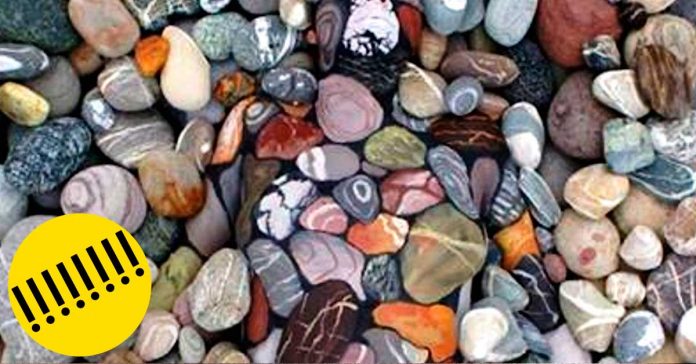 Miles de personas estan inquietas por saber que es lo que esconden estas rocas banner