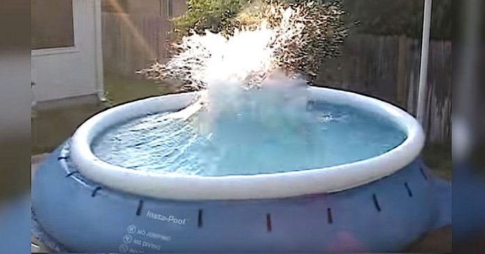 interferencia constructiva ondas piscina video banner