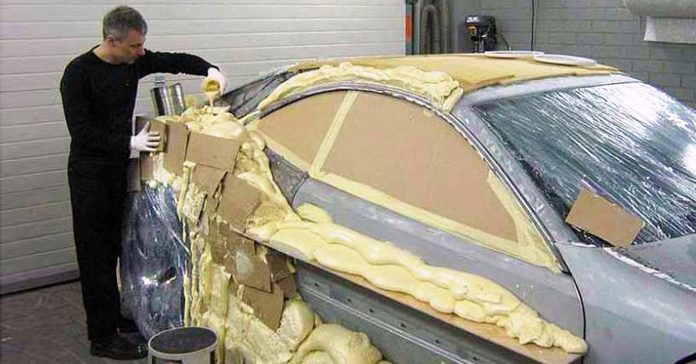 este hombre se tiro anos construyendo el coche de su vida banner